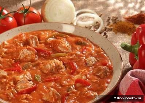 Рецепты для микроволоновой печи: Гуляш с курицей и луком-пореем