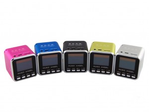 Комплект: Music Angel JH-MD07 + сетевой адаптер USB + карта памяти Micro SD 2Gb - фото
